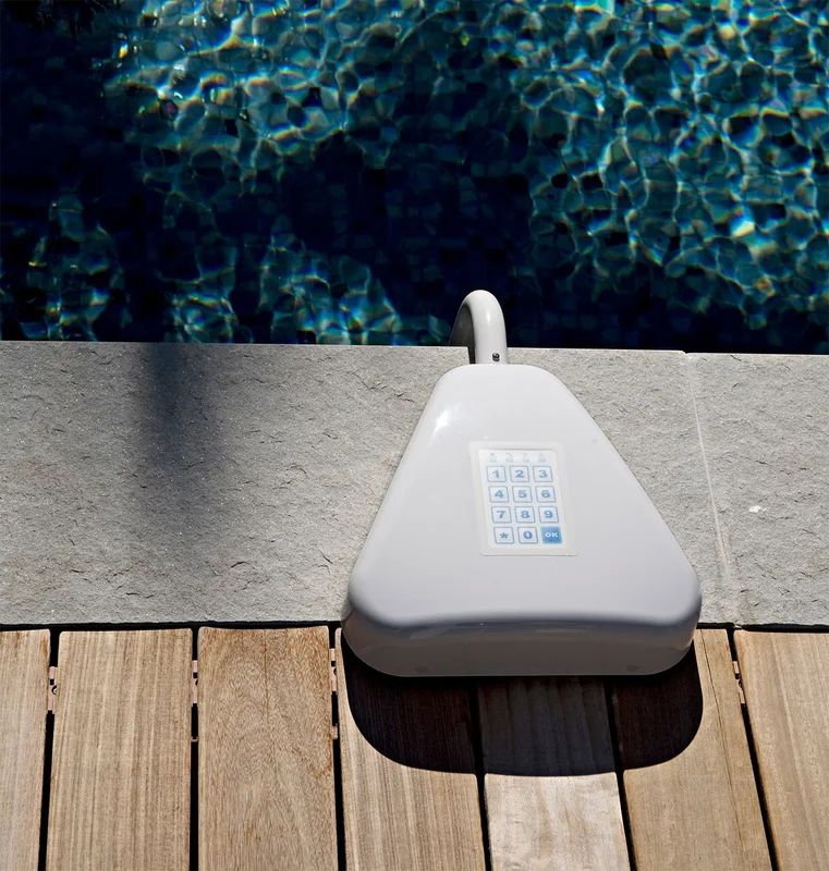 cash-piscines-348980