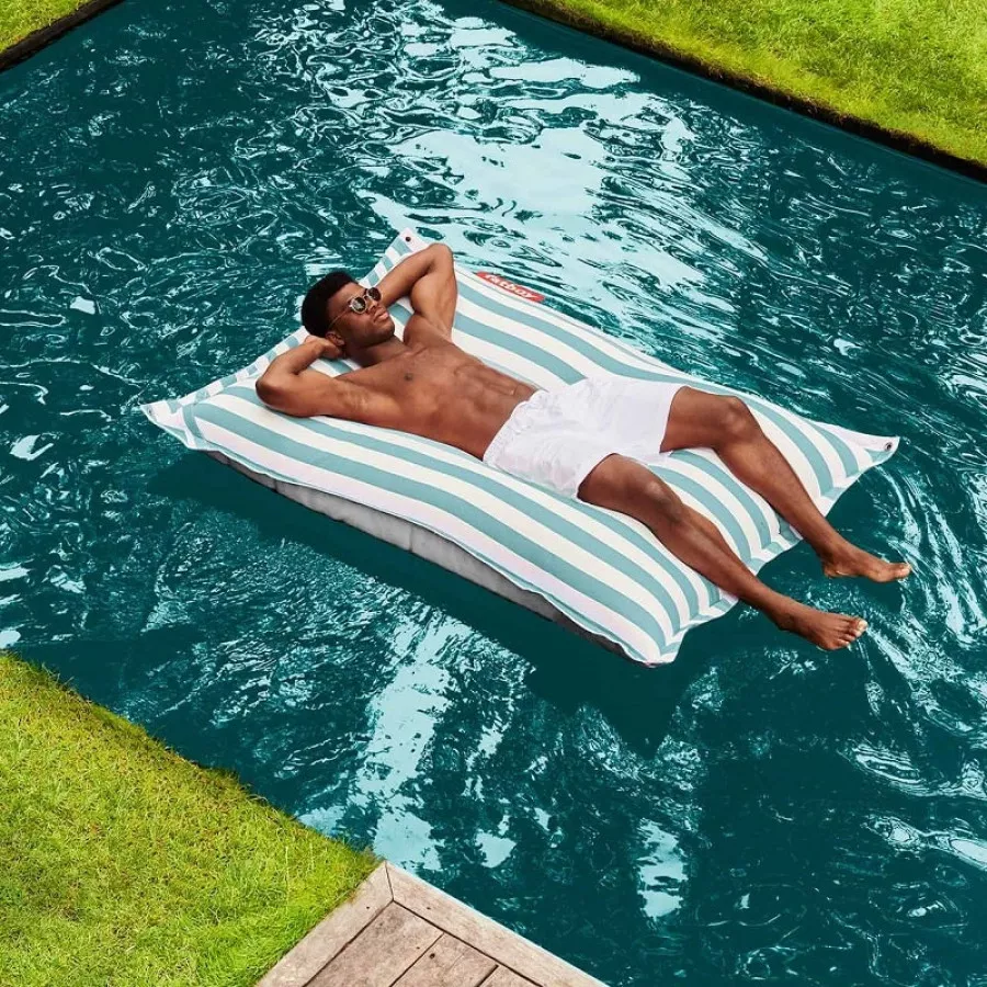 raviday-piscine-507377